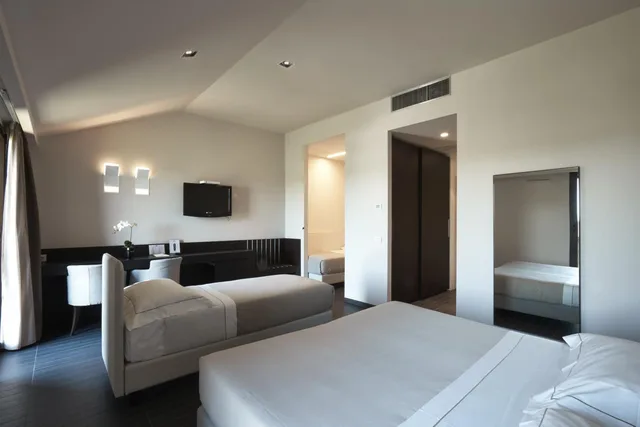 غرفة كلاسيكية رباعية، Casalgrande Hotel 1/7