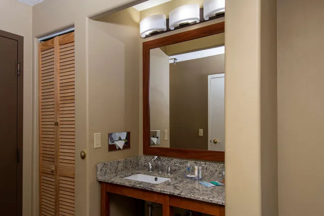 غرفة قياسية بسرير كينج، Comfort Inn Santa Fe South 6/7