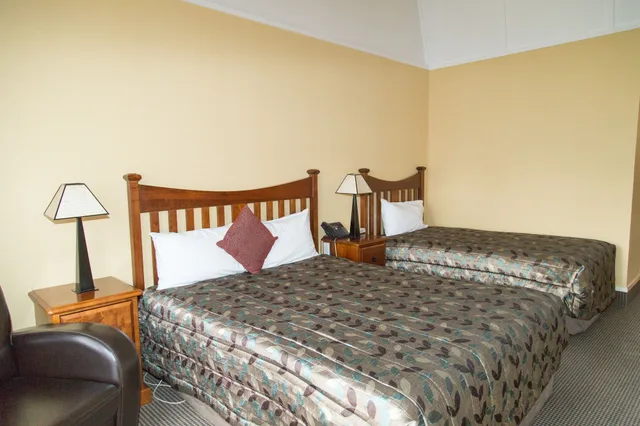 غرفة قياسية بسرير كوين وسرير فردي، Hotel Ashburton 2/4