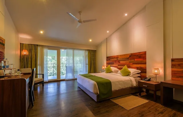 غرفة سوبيريور بسرير مزدوج بشرفة، Wayanad Wild - Cgh Earth 3/4
