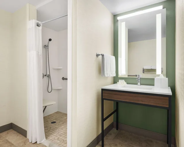 جناح بسرير كينج مع أريكة لذوي الإعاقة، Hilton Garden Inn Las Vegas/Henderson 2/2