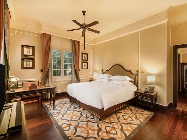 Charlie Chaplin, Suite, King Bed, Heritage Wing، Sofitel Legend Metropole Hanoi Hotel 1/3