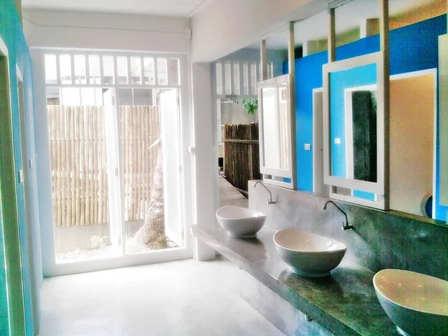 سكن مشترك مختلط، Glur Hostel 6/10