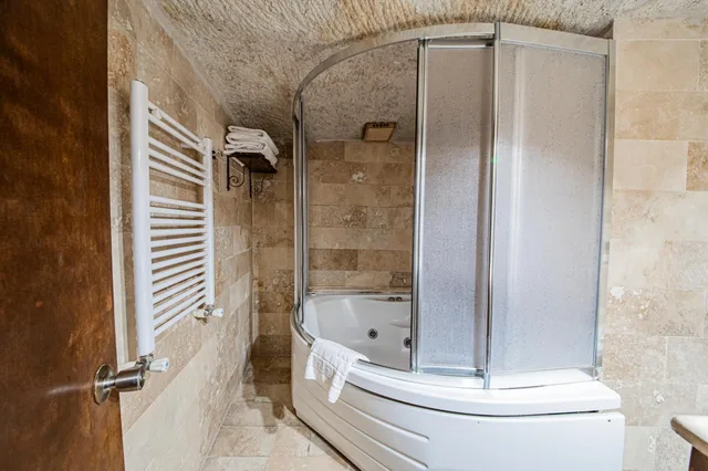 جناح بسرير كينج، Ascension Cave Suite 10/10