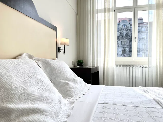 Superior, Double Bed, City View, Universal Hotel 3/6