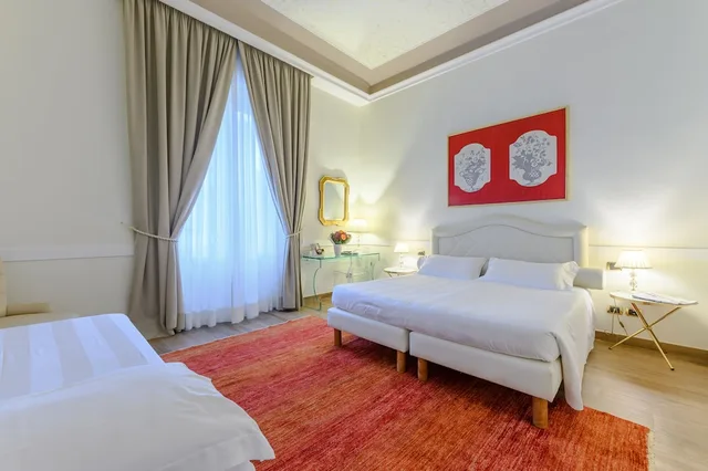 غرفة رباعية بسريرين منفصلين مع أريكة، Hotel Kraft 2/7