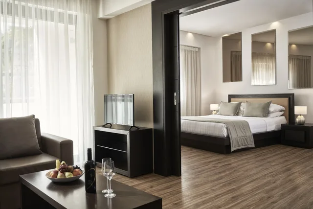 جناح جونيور بسرير كينج مع أريكة، Lesante Classic - Preferred Hotels & Resorts 3/7