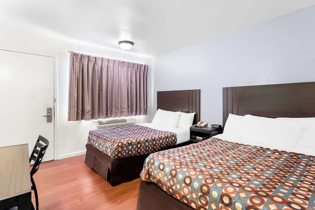غرفة بسريرين مزدوجين، Americas Best Value Inn Stillwater 1/10