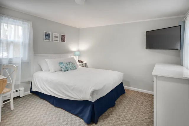 غرفة بسرير كوين، Kittery Inn and Suites 3/6
