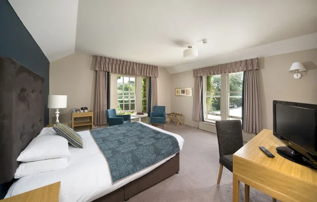 غرفة سوبيريور بسرير كوين، Pitlochry Hydro Hotel 7/10