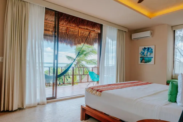 Master, Suite, Lagoon View, Balcony، Khaban Bacalar Hotel Boutique 2/4