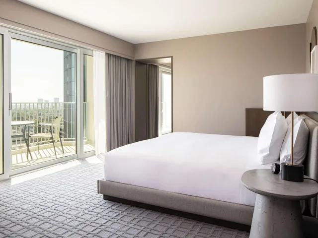 جناح بسرير كينج، Fairmont Century Plaza Los Angeles 1/4
