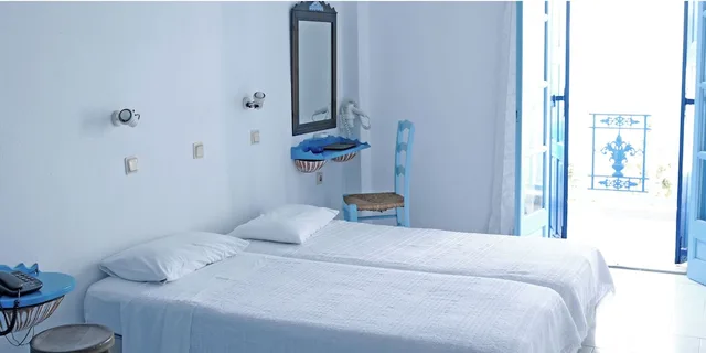 غرفة بسرير مزدوج بإطلالة على البحر، Daidalos Hotel 1/4