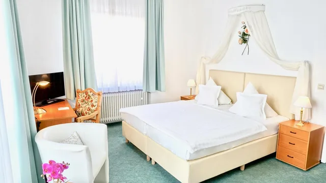 غرفة بسرير مزدوج، Hotel Alpha 5/10