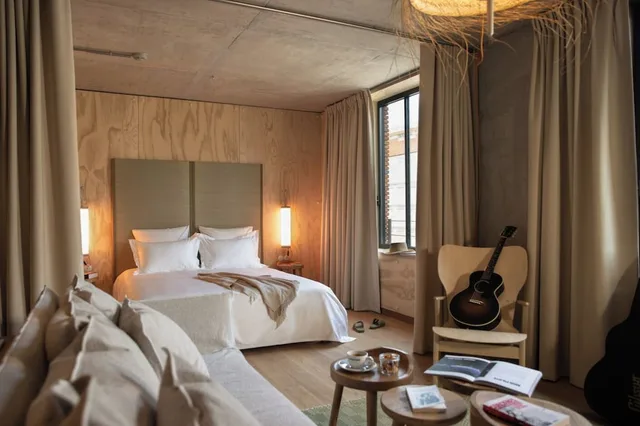 Room, Triple, Queen Bed, MOB House 1/1