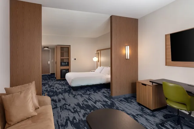 جناح بسرير كينج مع أريكة، Fairfield Inn & Suites Omaha at MH Landing 3/4