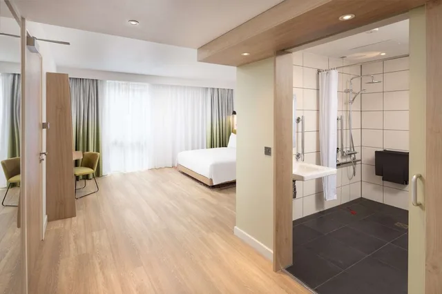 غرفة بسرير كوين، Hampton by Hilton Rochdale 4/5