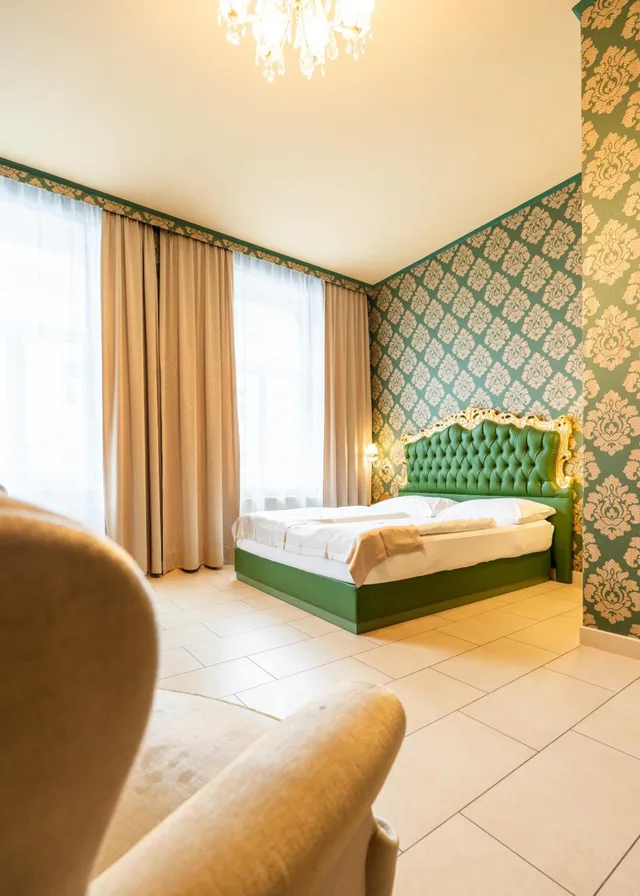 Design, Superior, King Bed، Hotel Urania 7/9
