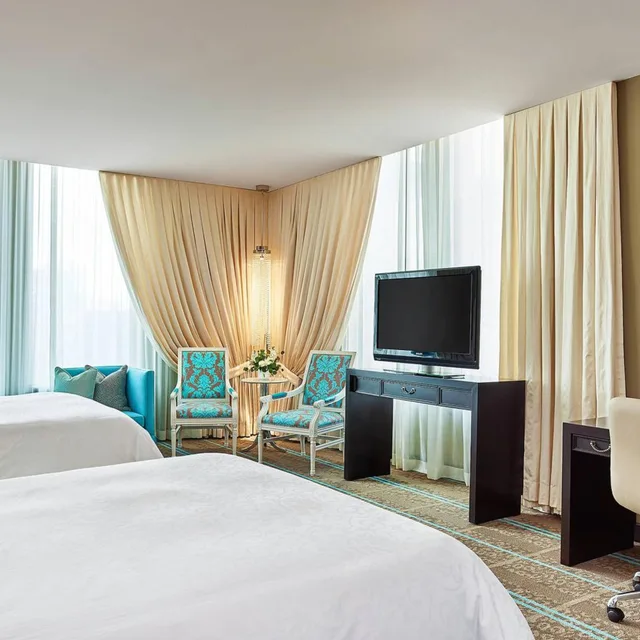 غرفة ديلوكس بسرير كوين لذوي الإعاقة، The Nines A Luxury Collection Hotel Portland 3/6