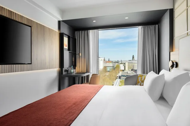 Deluxe, King Bed, Old Town View، Barcelo Dresden Newa 7/10