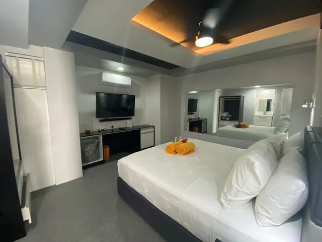 2 Bedrooms, Luxury, Villa, King and Twin Beds, Sofa, Lalaguna Villas Luxury Dive Resort & Spa 2/10