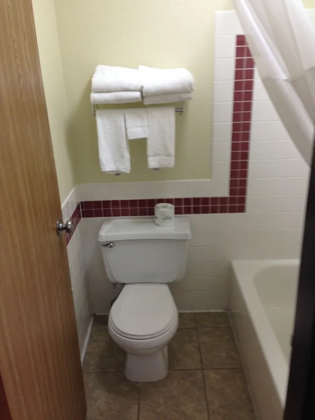 جناح استوديو بسرير كينج، Americinn By Wyndham Elkhorn Near Lake Geneva 2/4