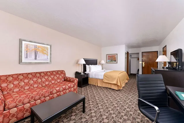 غرفة بسرير كوين، Quality Inn Vernal Near Dinosaur National Monument 1/2
