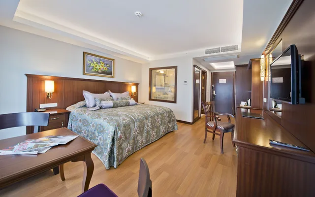 غرفة ديلوكس بسرير مزدوج بإطلالة جزئية على البحر، Prime Boutique Hotel 4/6