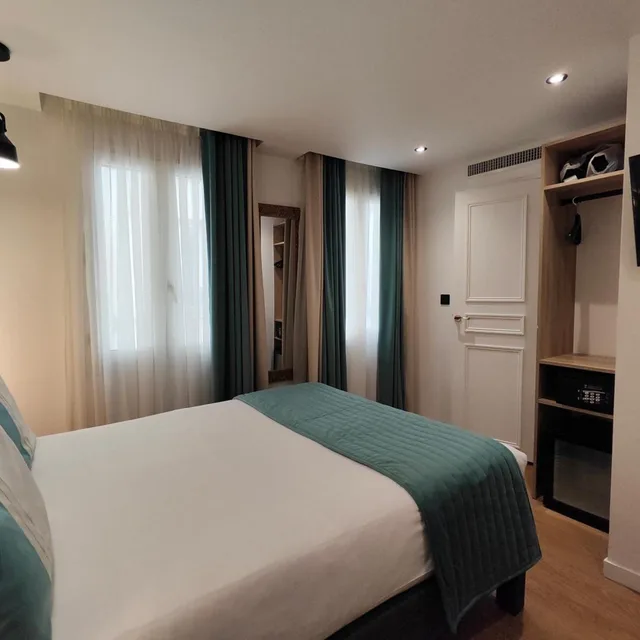 Room, Single, Atelier Montparnasse Hotel 4/10