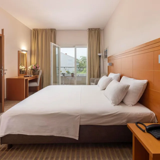 غرفة سوبيريور عائلية، Family Hotel La Luna – All inclusive 3/8