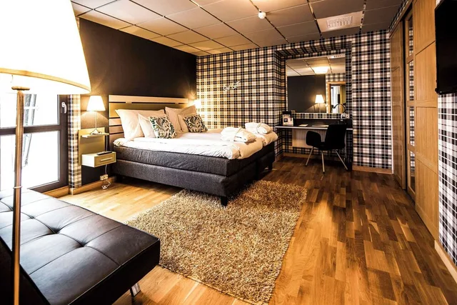 جناح بسرير مزدوج، Home Hotel Bristol 1/1