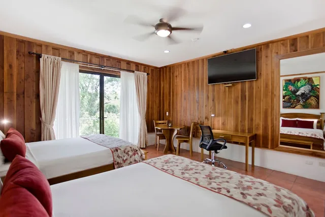 جناح سوبيريور بسريرين كوين، Hacienda Guachipelin Hotel 3/5