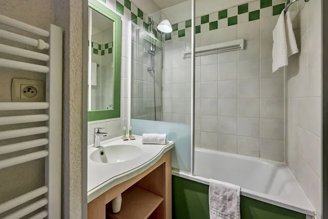 Studio, Alcove, Balcony or Terrace، PIERRE AND VACANCES RESIDENCE LES EMBRUNS(FORMERLY RESIDENCE LES EMBRUNS) 3/4