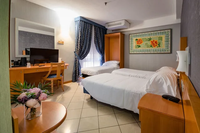 غرفة قياسية ثلاثية بثلاثة أسرّة، Albergo Centrale Bologna 7/10