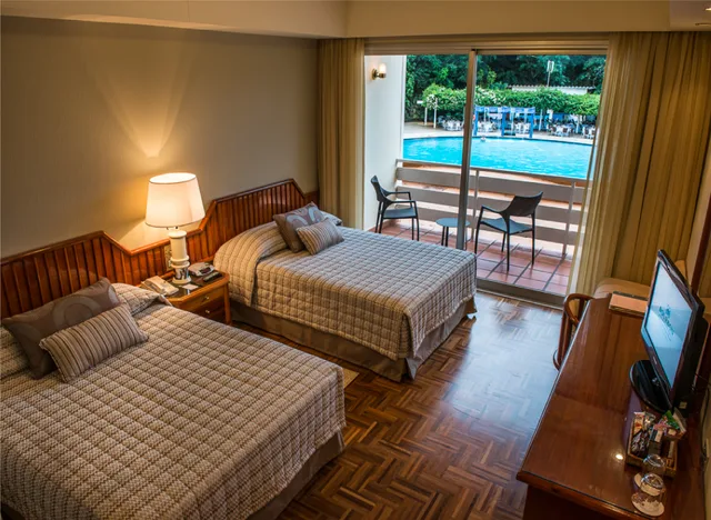 غرفة سوبيريور بإطلالة على المسبح، Bourbon Cataratas do Iguacu Thermas Eco Resort 3/4