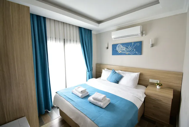 Standard, Double Bed, M Suite Hotel 3/10