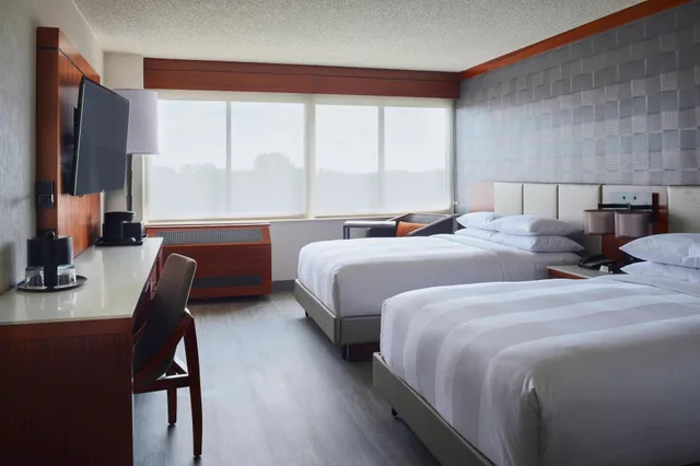 غرفة بسريرين مزدوجين، DETROIT MARRIOTT SOUTHFIELD 2/10
