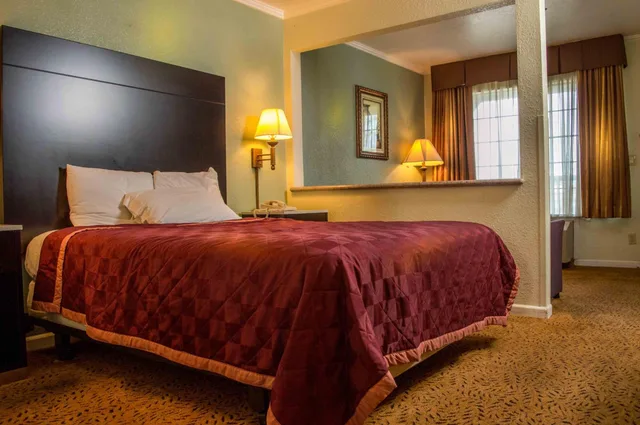 جناح بسرير كينج، Executive Inn And Suites Sacramento 1/8