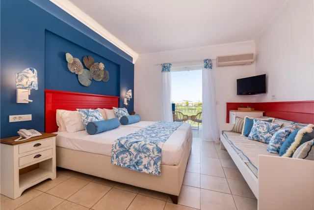 جناح جونيور، Sirocco Hotel - Adults Only 1/1