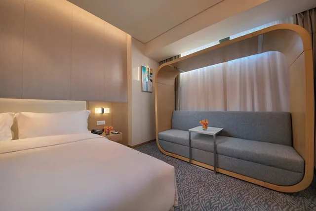 جناح بسرير كينج للمدخنين، HOLIDAY INN EXPRESS NANTONG TEXTILE CITY 1/3
