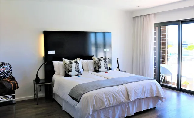 Art, Deluxe, Double Bed, Sea View, Xl، Dysart Boutique Hotel 1/4