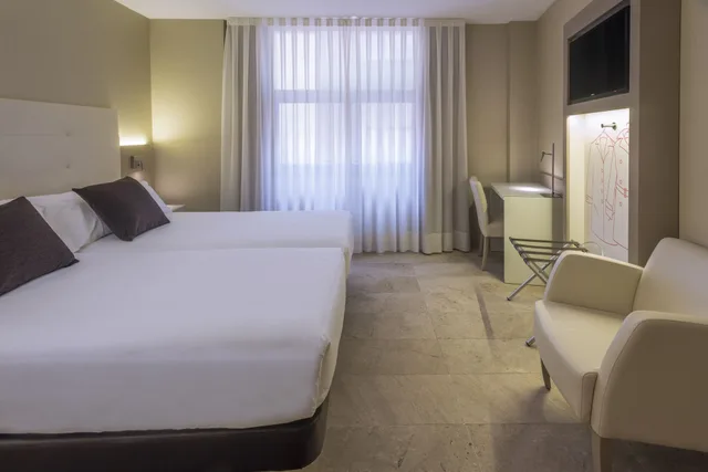 غرفة كومفورت بسريرين منفصلين، Hotel SERHS Del Port 7/10