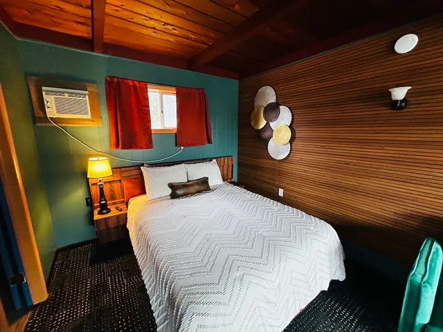 غرفة كلاسيكية بسرير كوين، Villa Moderne Motel 4/8