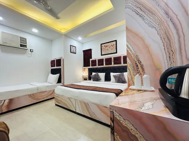 HOTEL COSMO، Karol Bagh، دلهي 21/55