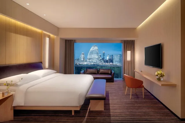 غرفة بسرير كينج بإطلالة على المتنزه، Hyatt Regency Beijing Wangjing 1/2