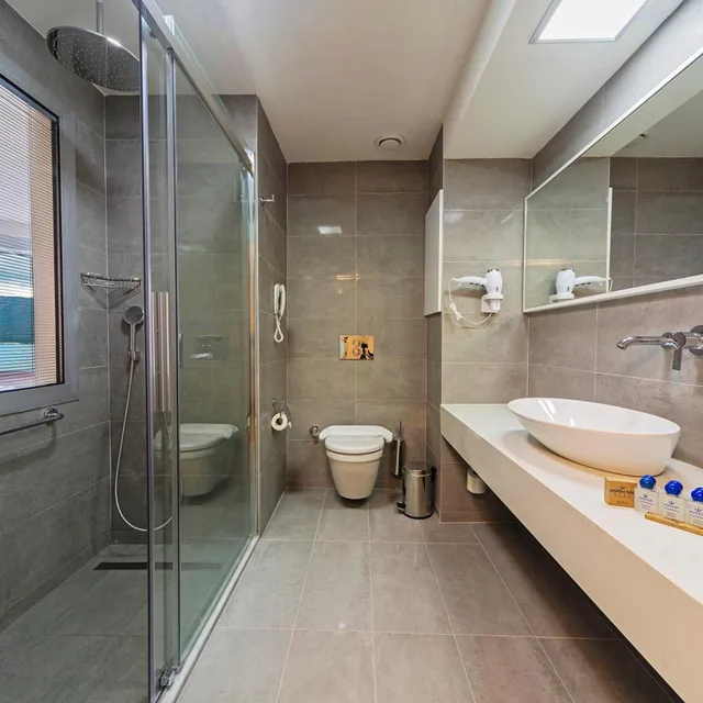 جناح ركني، Poseidon Hotel - Adults Only 7/8