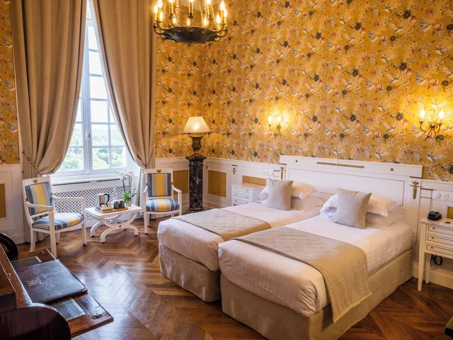 Castle, Deluxe, Double Bed، Chateau D artigny 1/3