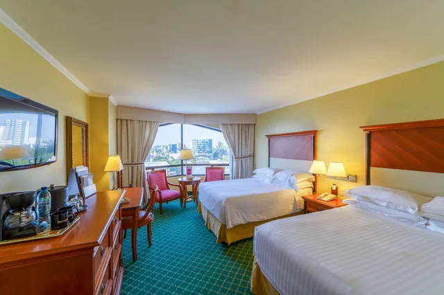 غرفة سوبيريور تنفيذية بسرير كينج، Barcelo Guatemala City 3/6