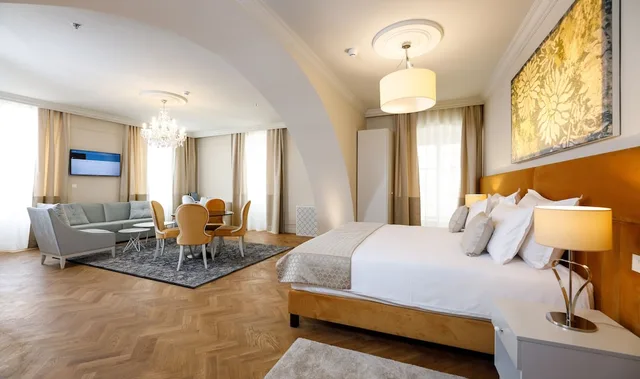 جناح استوديو تنفيذي بسرير كينج، Heritage hotel Santa Lucia 1/1