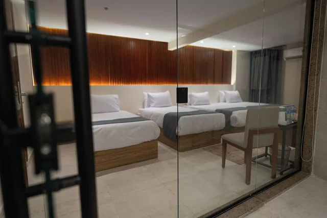 غرفة قياسية رباعية بأربعة أسرّة، Pyramid Front Hotel 3/4